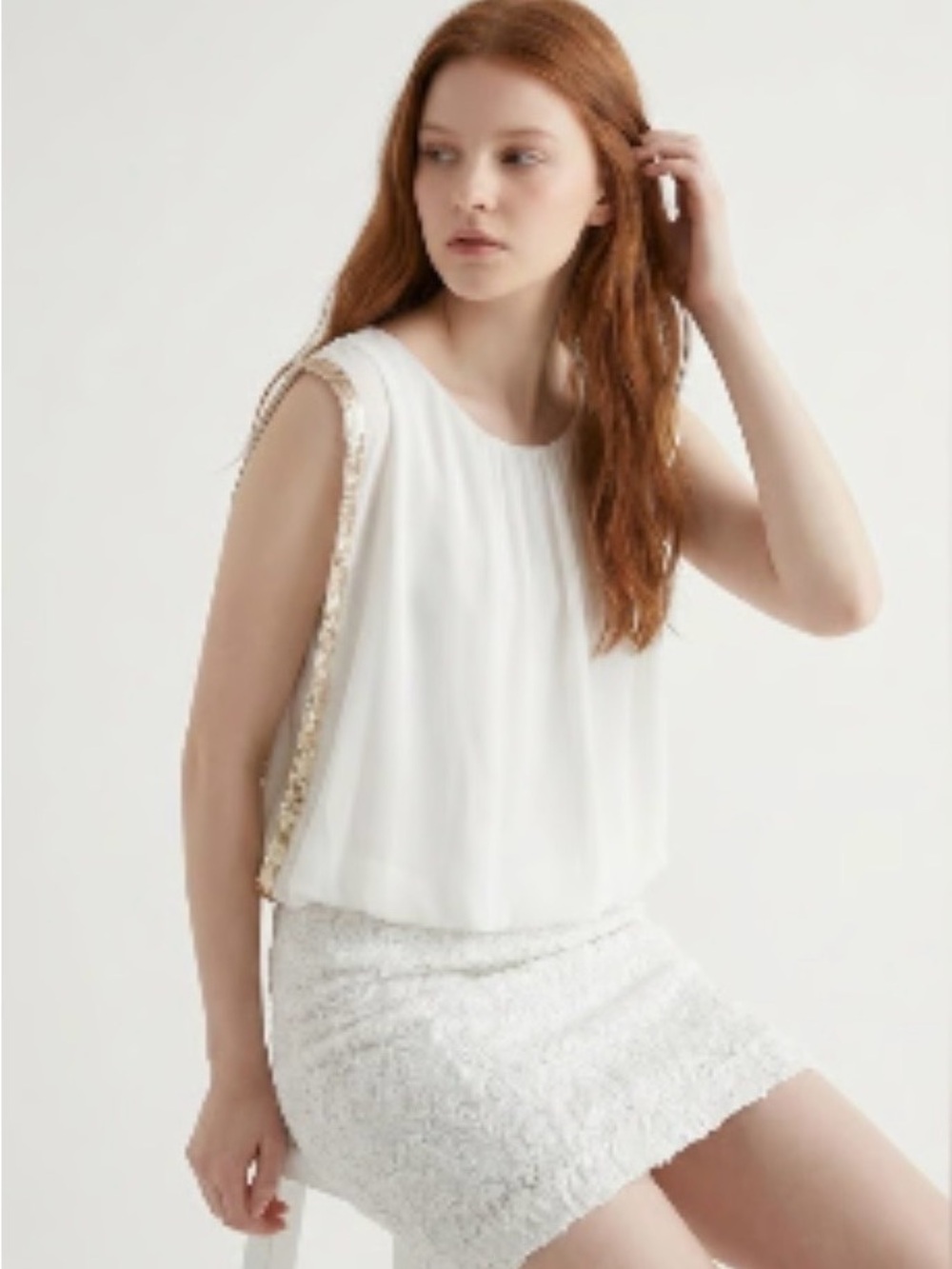 Aidan Mattox White Sleeveless Top with Gold Beaded Trim